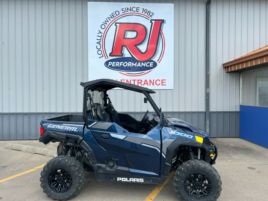 2022 Polaris General 1000 Deluxe