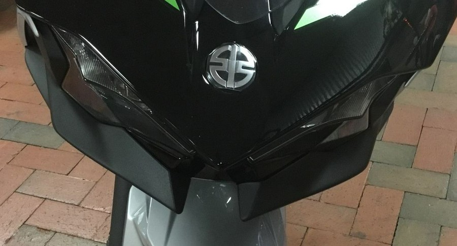 2024 Kawasaki Ninja® 7 Hybrid ABS