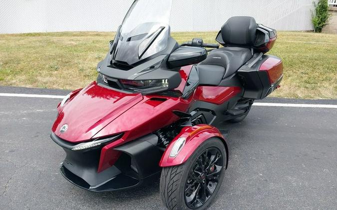 2024 Can-Am Spyder RT Limited Dark Wheels