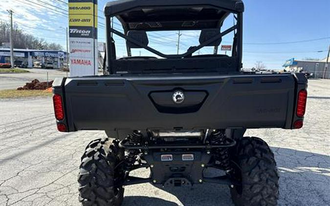 2025 Can-Am Defender DPS HD10