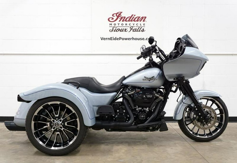 2024 Harley-Davidson® FLTRT - Road Glide® 3