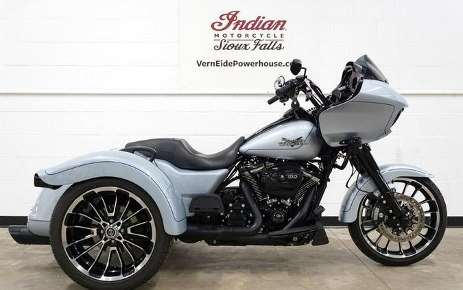 2024 Harley-Davidson® FLTRT - Road Glide® 3