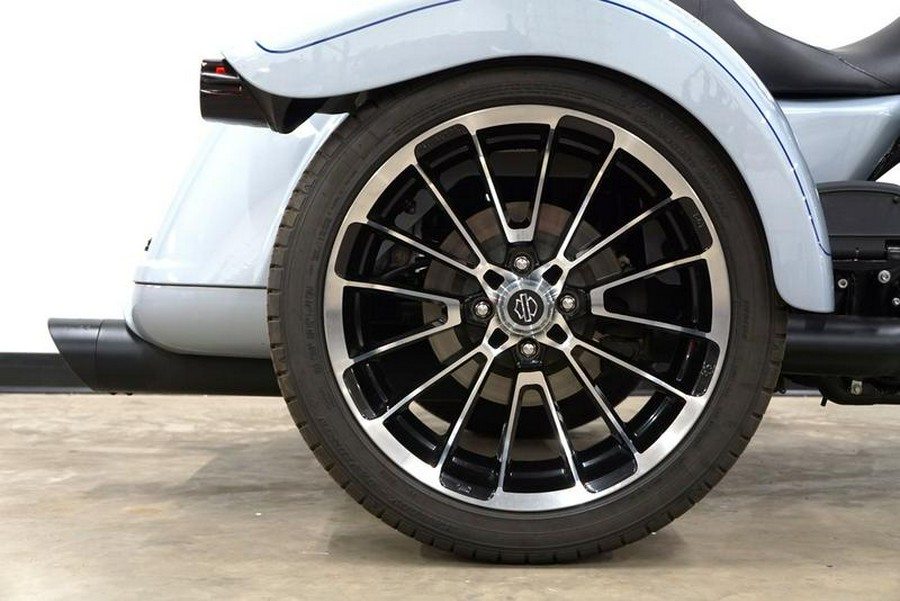 2024 Harley-Davidson® FLTRT - Road Glide® 3