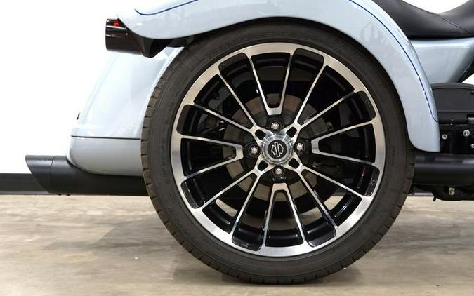 2024 Harley-Davidson® FLTRT - Road Glide® 3