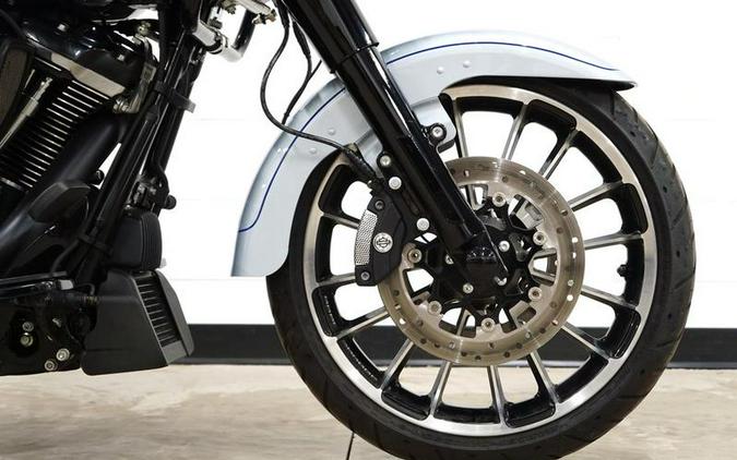 2024 Harley-Davidson® FLTRT - Road Glide® 3