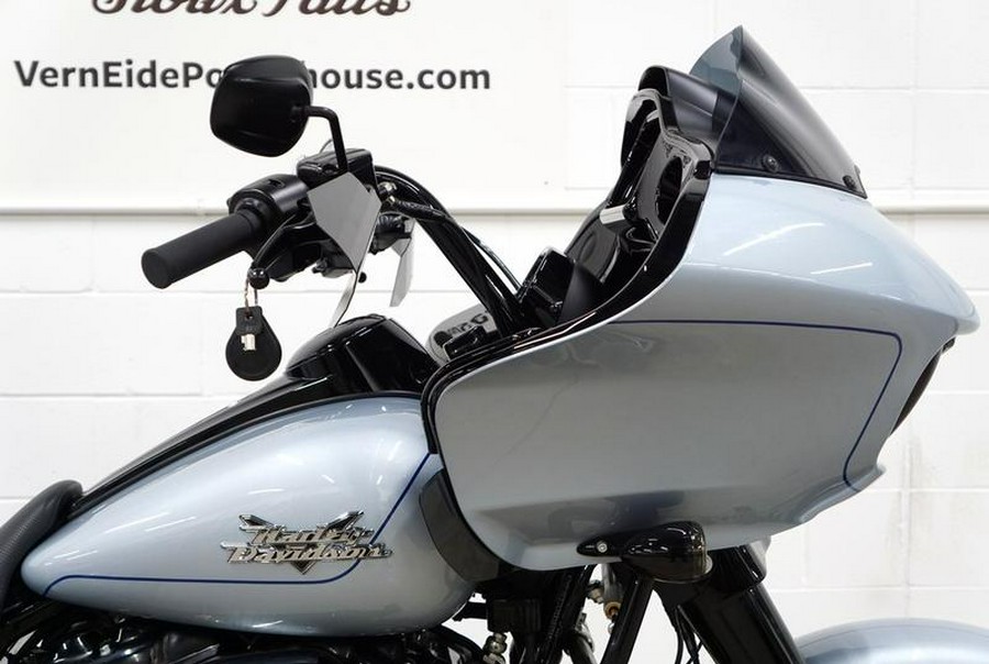 2024 Harley-Davidson® FLTRT - Road Glide® 3