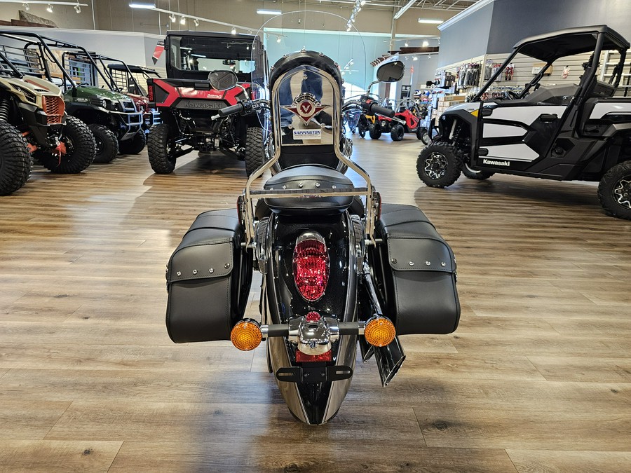 2026 Kawasaki Vulcan 900 Classic LT Metallic Graphite Gray/Metallic Spark Black - 110319