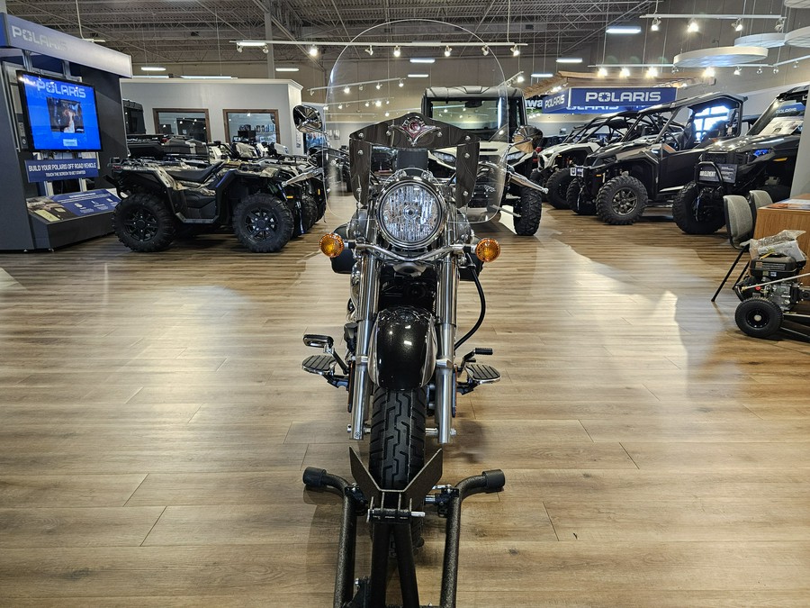 2026 Kawasaki Vulcan 900 Classic LT Metallic Graphite Gray/Metallic Spark Black - 110319