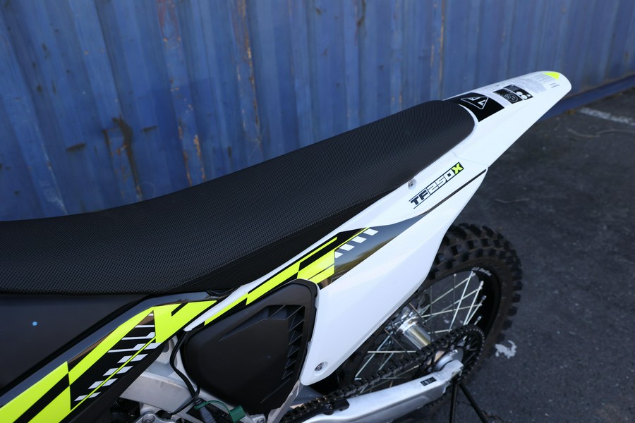 2025 Triumph TF 250-X