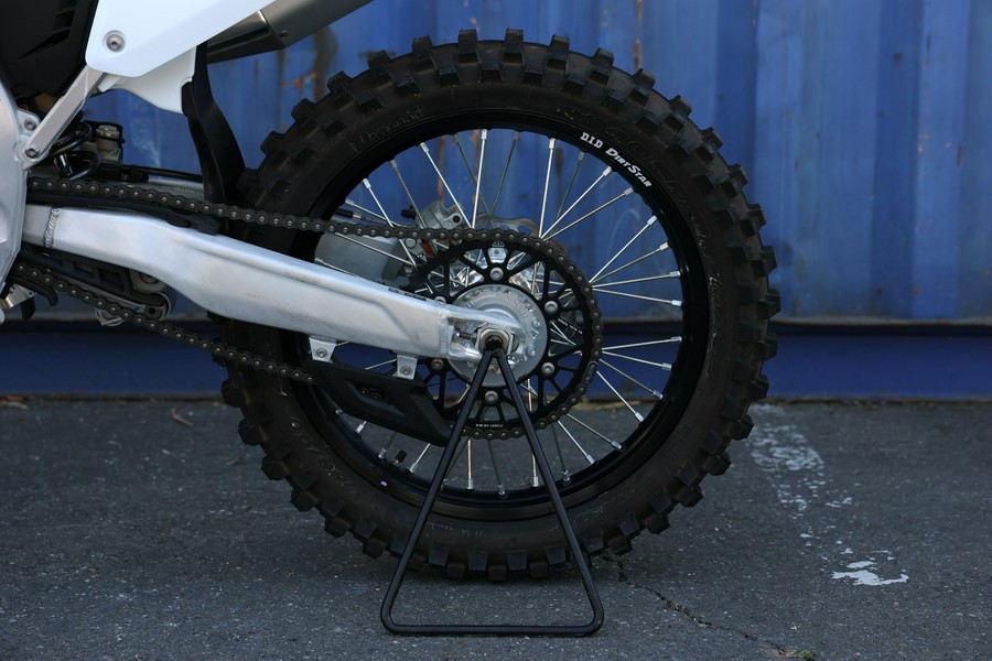 2025 Triumph TF 250-X