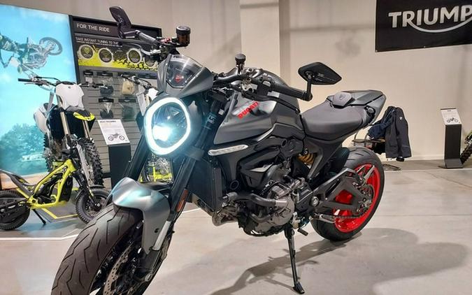 2023 DUCATI M937+