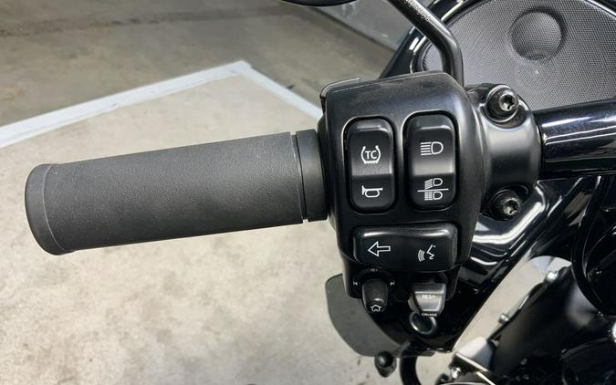 2024 Harley-Davidson® FLTRT - Road Glide® 3