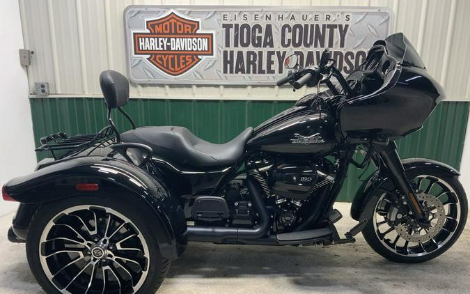 2024 Harley-Davidson® FLTRT - Road Glide® 3