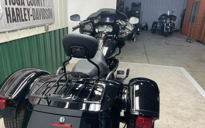 2024 Harley-Davidson® FLTRT - Road Glide® 3