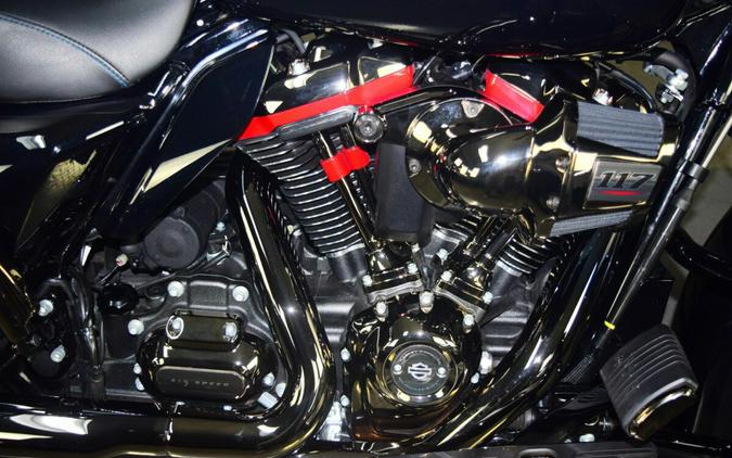 2022 Harley-Davidson CVO Street Glide FLHXSE