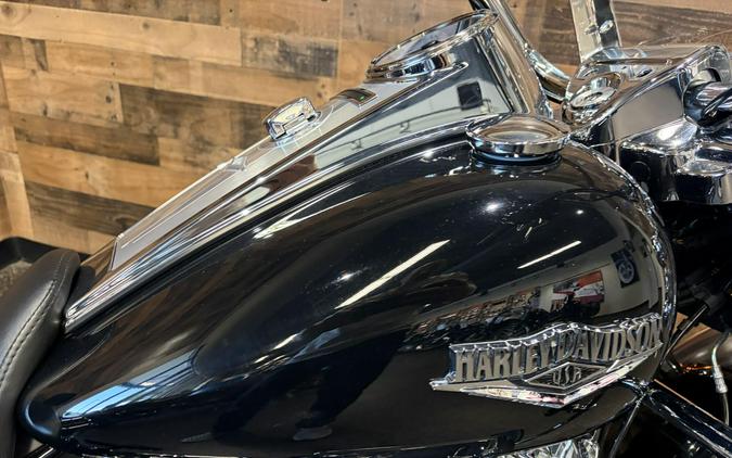 2021 Harley-Davidson® Road King® Vivid Black FLHR