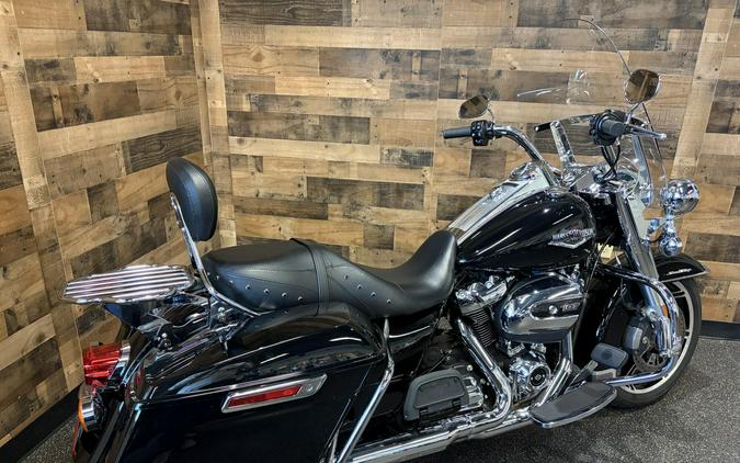 2021 Harley-Davidson® Road King® Vivid Black FLHR