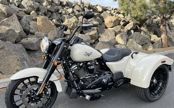 2023 Harley-Davidson® FLRT - Freewheeler®