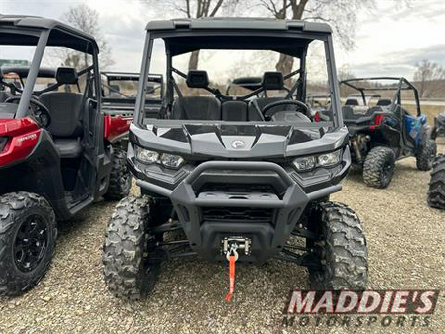 2024 Can-Am Defender XT HD9