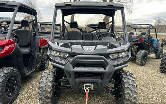 2024 Can-Am Defender XT HD9