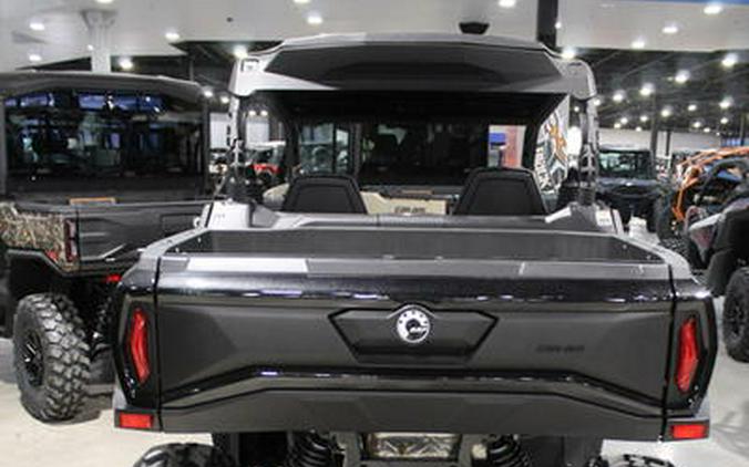 2026 Can-Am® SSV COM XT 64 1000R BK 26 XT-P 1000R