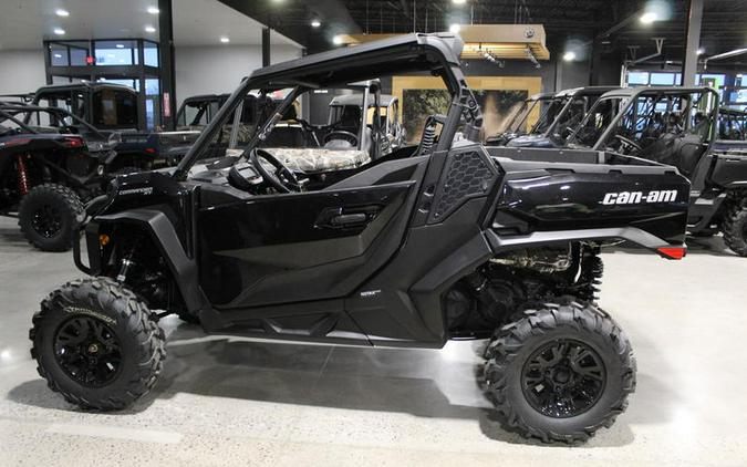 2026 Can-Am® SSV COM XT 64 1000R BK 26 XT-P 1000R