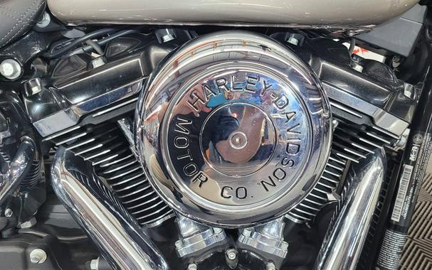 2018 HARLEY DAVIDSON HERITAGE CLASSIC