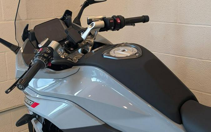 2026 BMW R 1300 RS