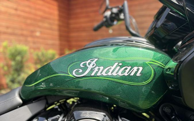 2023 Indian CHALLENGER DARKHORSE