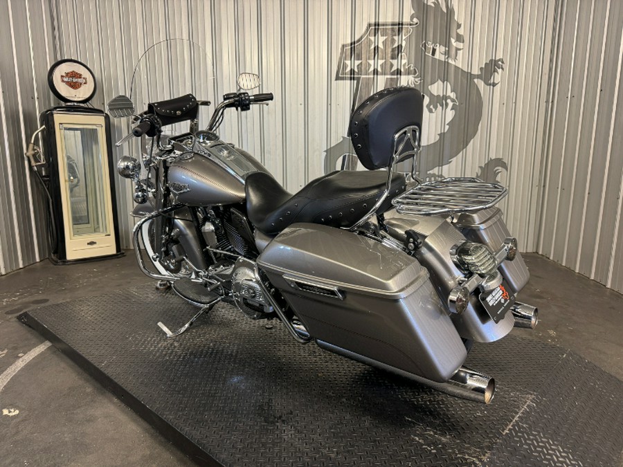 2016 Harley-Davidson ROAD KING