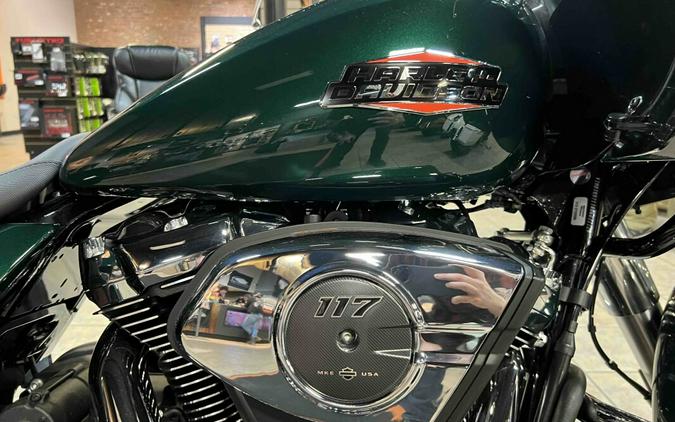 2024 Harley-Davidson Road Glide® Alpine Green