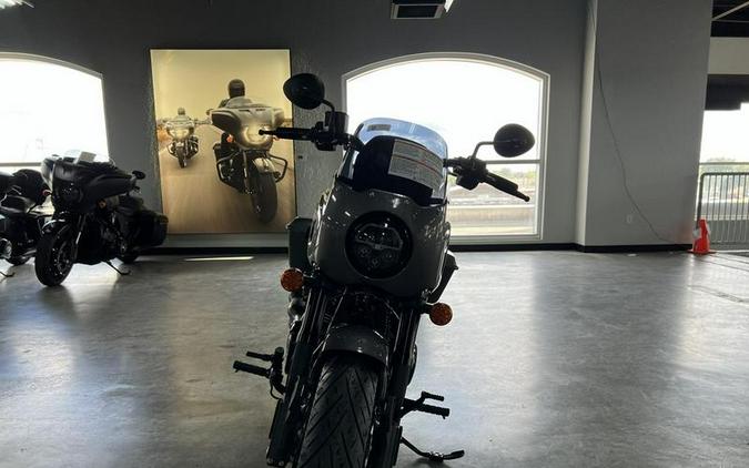 2025 Indian Motorcycle® Sport Chief RT Heavy Metal