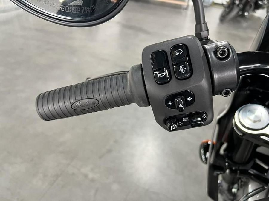 2025 Indian Motorcycle® Sport Chief RT Heavy Metal