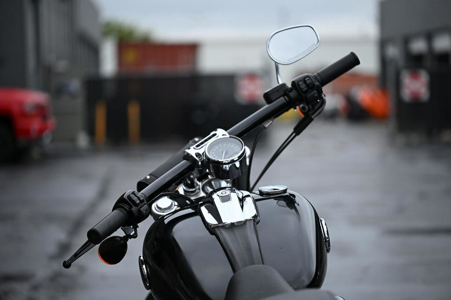 2014 Harley-Davidson® FXSB - Softail® Breakout®