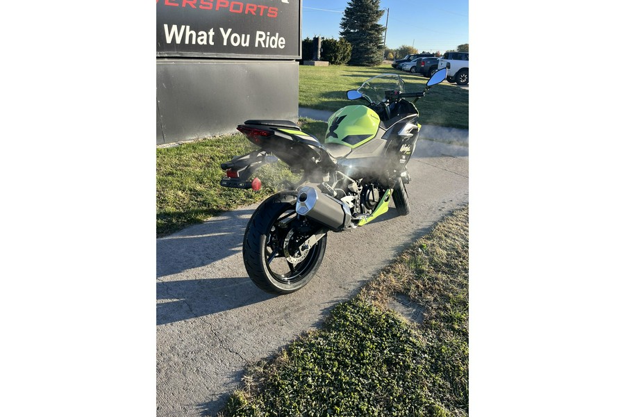 2026 Kawasaki NINJA 500 ABS SE