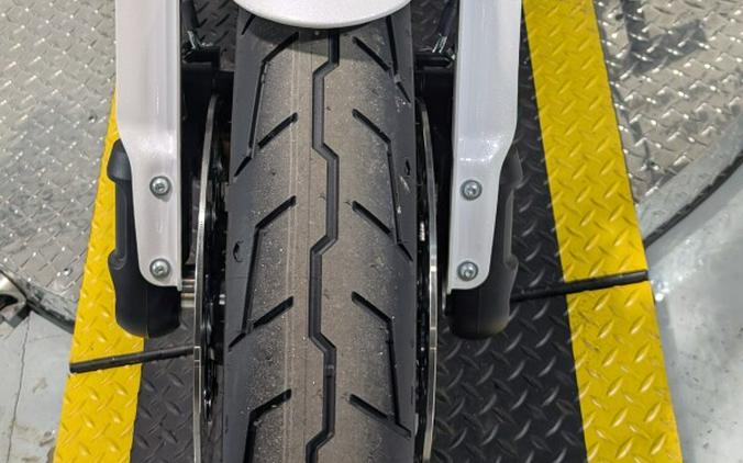 2026 Harley-Davidson® Low Rider® S White Onyx Pearl - Black