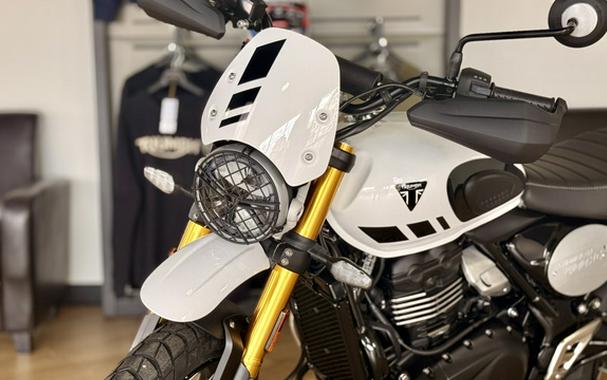 2026 Triumph Scrambler 400 XC