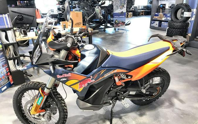 2027 KTM 890 Adventure R Rally