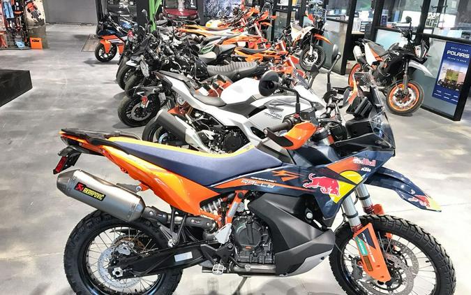 2027 KTM 890 Adventure R Rally