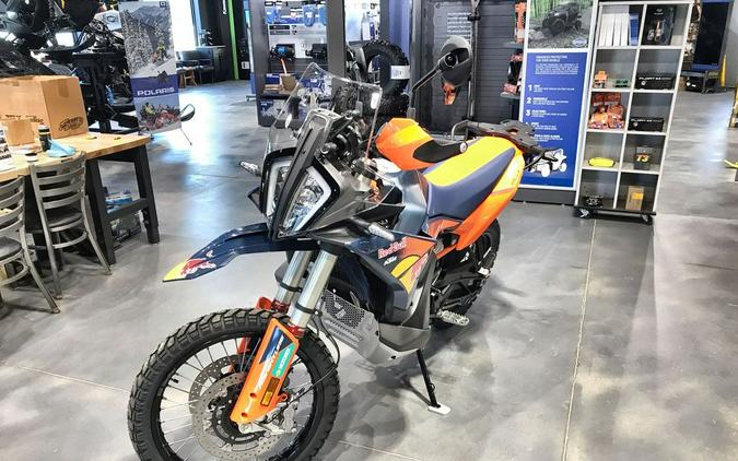 2027 KTM 890 Adventure R Rally