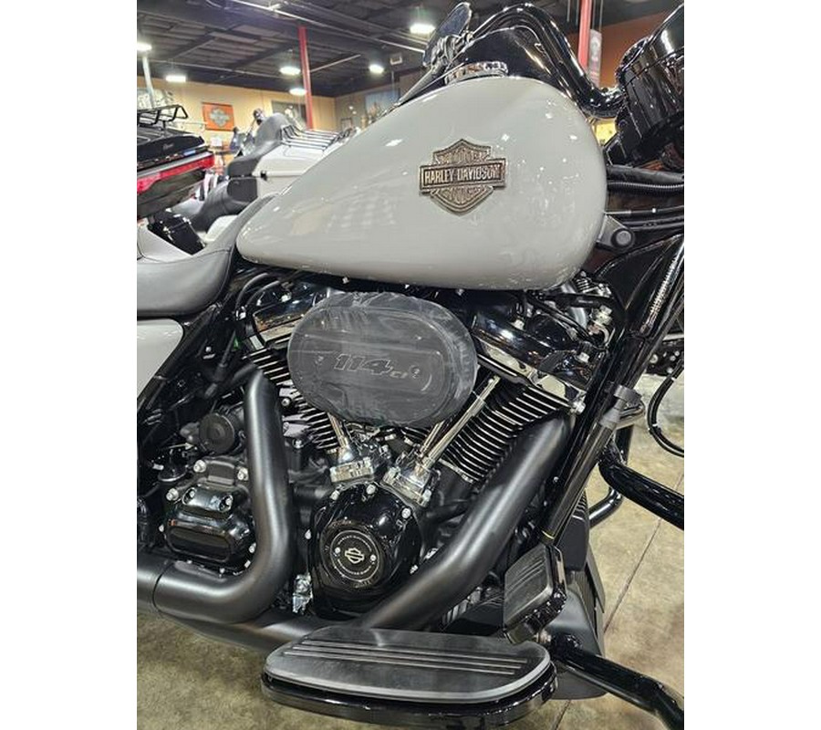 2024 Harley-Davidson® FLHRXS - Road King® Special