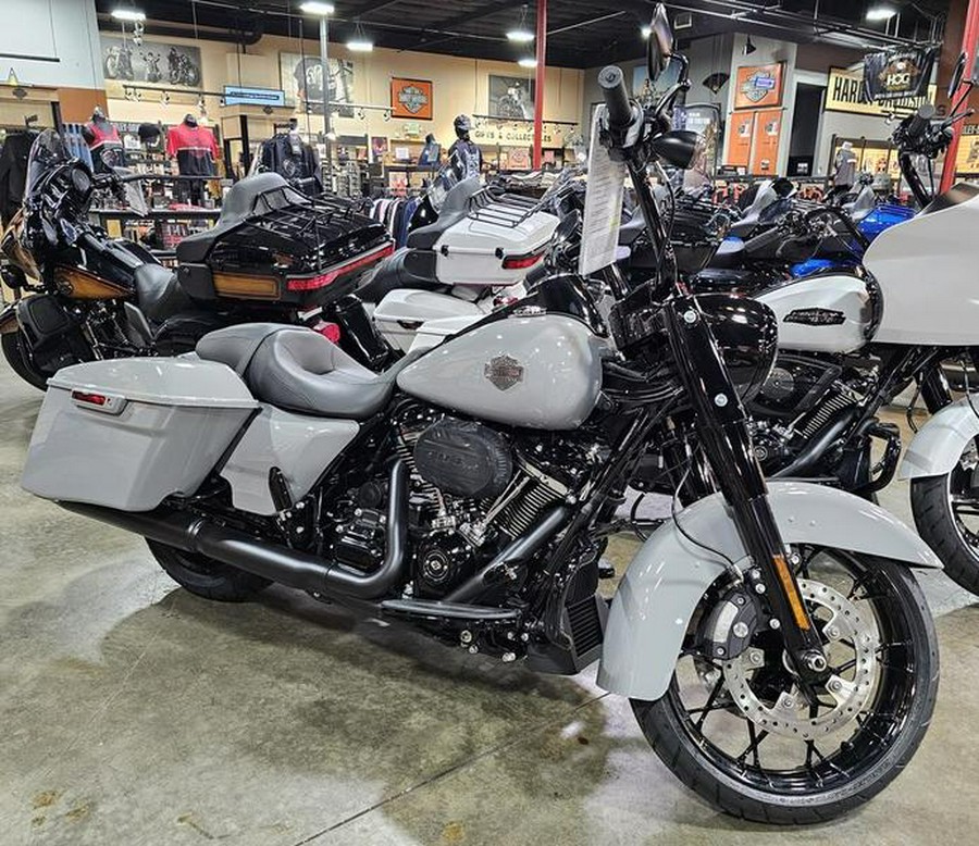 2024 Harley-Davidson® FLHRXS - Road King® Special