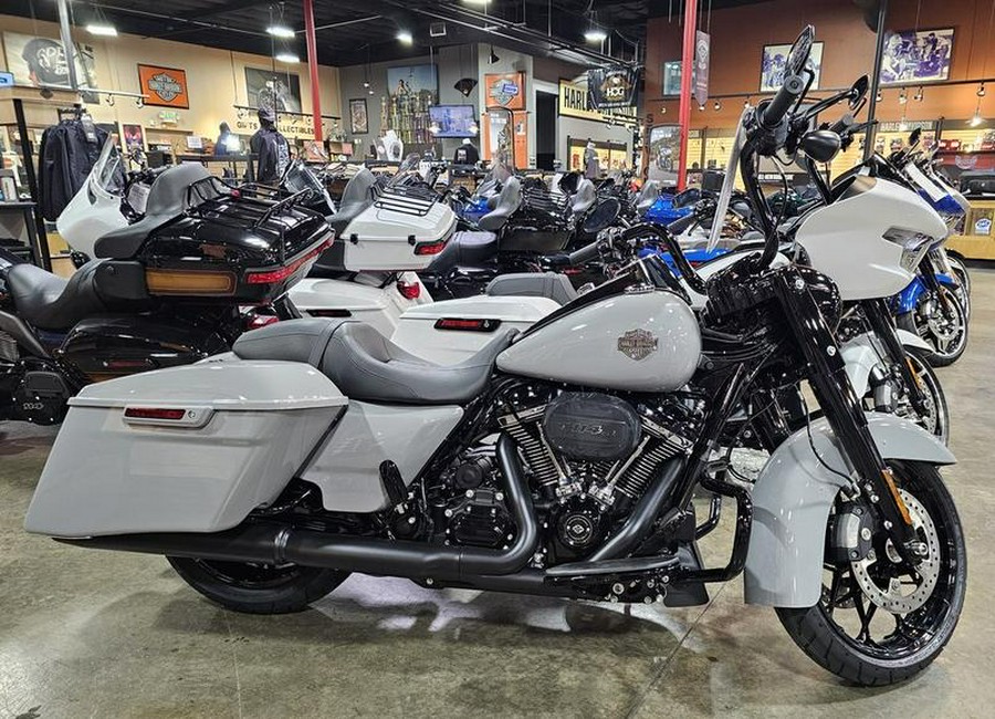 2024 Harley-Davidson® FLHRXS - Road King® Special