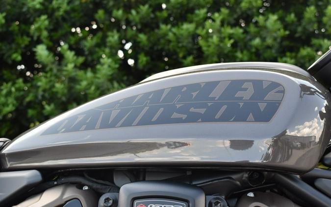 2023 Harley-Davidson Sportster S – High-Performance Urban Cruiser