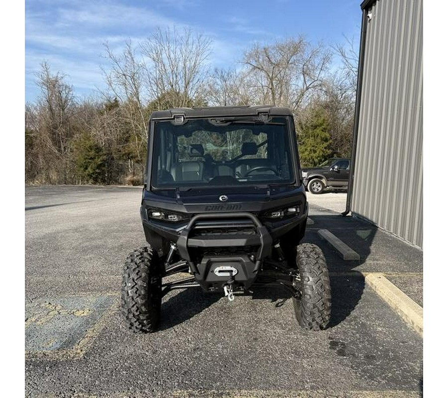 2026 Can-Am® Defender MAX XT CAB HD11 With 10.25 in.display