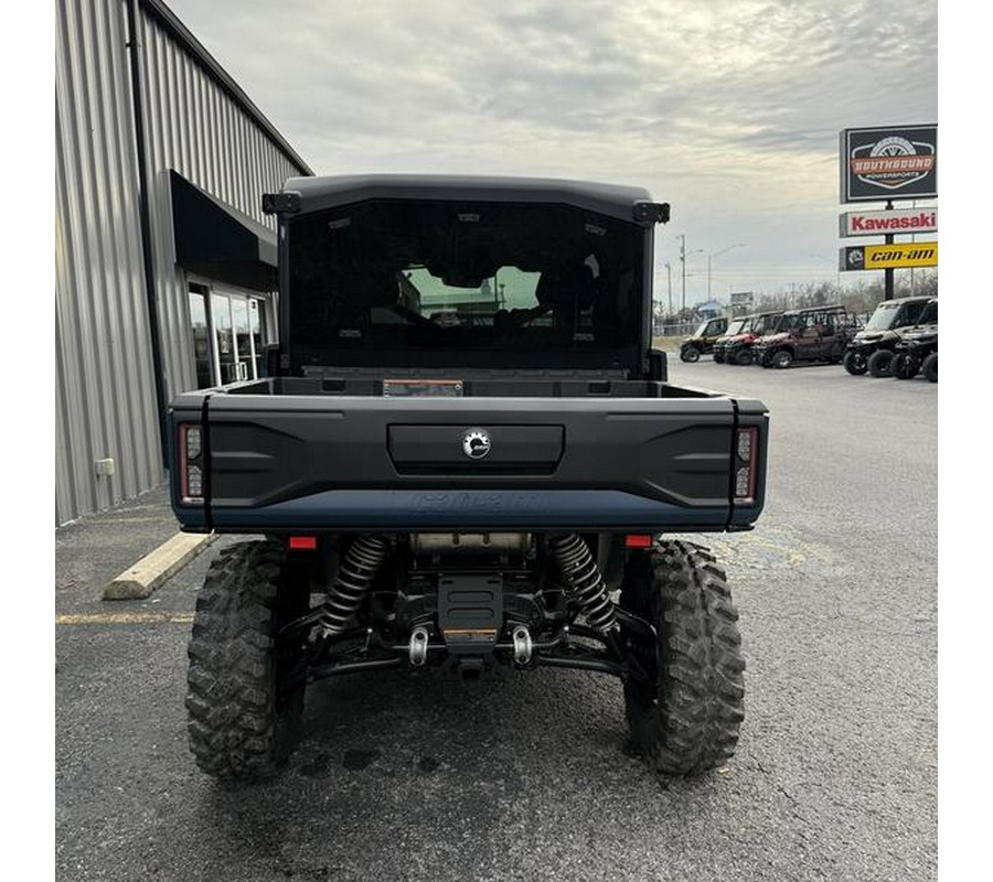 2026 Can-Am® Defender MAX XT CAB HD11 With 10.25 in.display