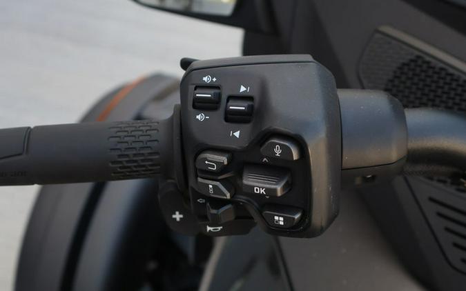 2026 Can-Am Spyder RT Limited Dark