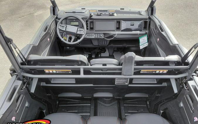2026 Can-Am Defender MAX X Mr HD11 With Half-Doors