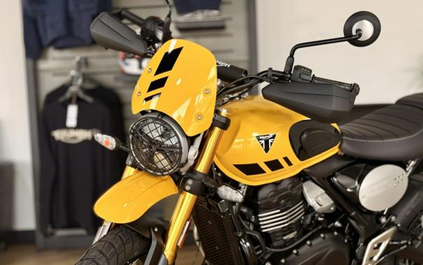 2026 Triumph Scrambler 400 XC
