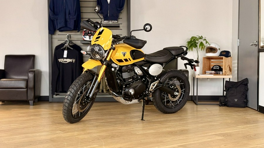 2026 Triumph Scrambler 400 XC